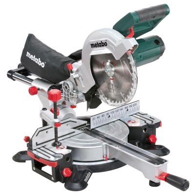 Metabo KGS 216 M Gérvágó fűrész húzófunkcióval 1500W