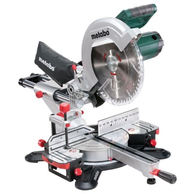 Metabo KGS305M Gérvágó fűrész vonó funkcióval 10cm-ig!